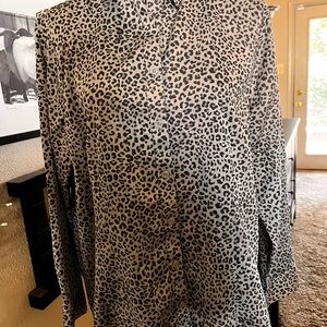 Chico’s No-Iron CoolMax All Season Blouse.